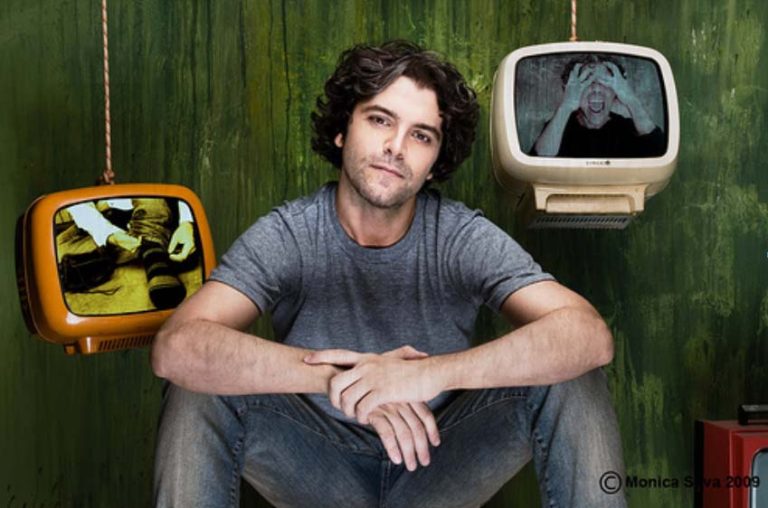 Sentire e Ascoltare con il cantante Samuele Bersani: Lezione di Grammatica e Musica