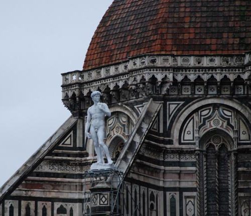statue-of-david-placed-on-top-of-duomo