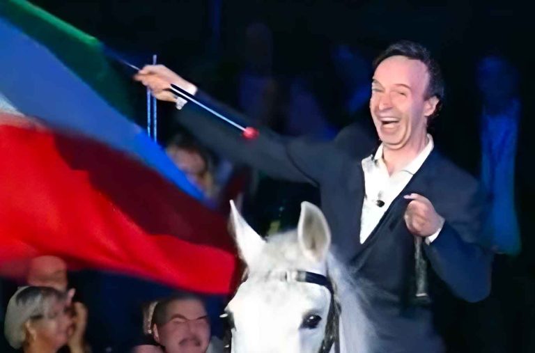 Roberto Benigni Sanremo 2011 Esalta la storia dell’unificazione