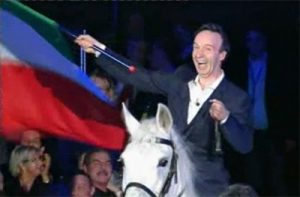 roberto-benigni-sanremo-2011-esalta-storia-unificazione