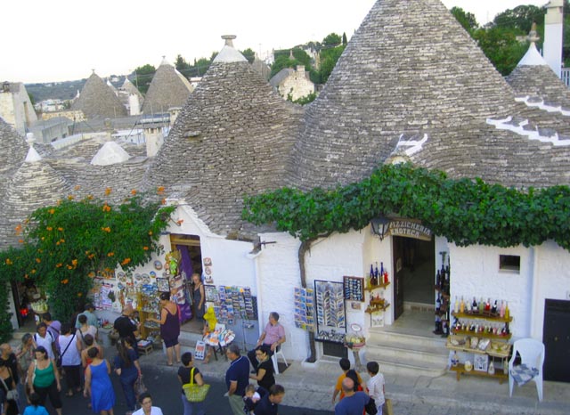 Alberobello and Trulli: typical “hobbit” dwellings in Puglia