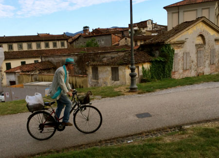 Le mura di Lucca. The walls of Lucca