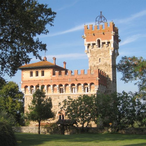 tenuta-lupinari-castello-di-fantasia-costruito-gino-coppede