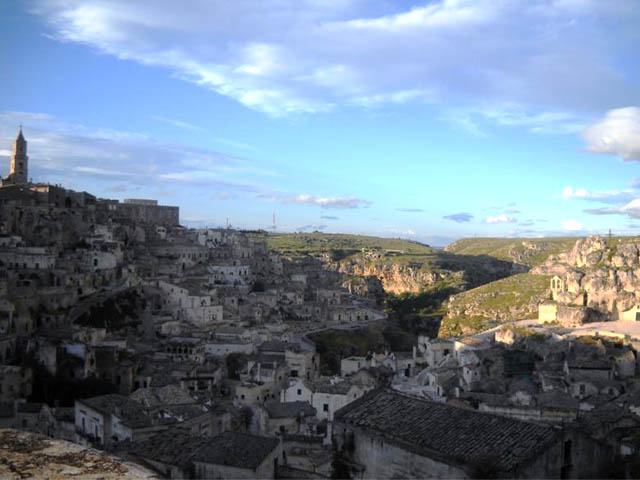 Matera: Viaggio nel tempo – Time travel with Luigi Mazzoccoli Matera Tour Guide