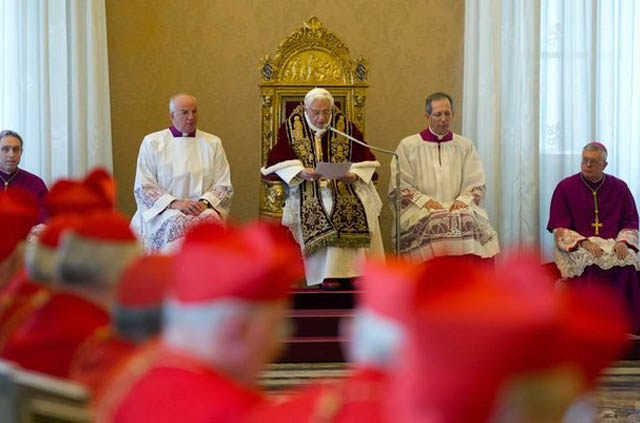 Il Papa si dimessa – La vita vera, più strana di finzione Pope Benedict XVI resigns