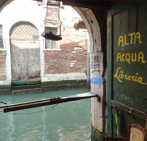 Alta-Acqua-Libreria-Venezia-oltre-libri-trova-magia