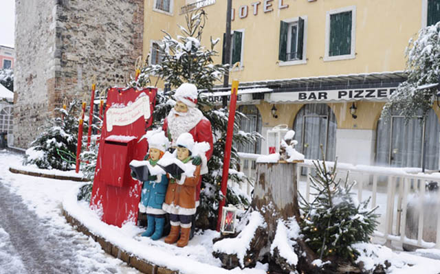 Mercatini-Natale-Christmas-Markets-Italy-Garda-Bardolino-Rossella-Rebonata 