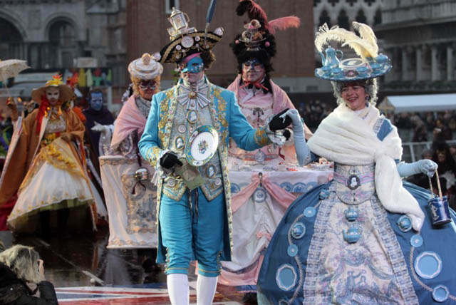 italy-february-2014-busy-month-carnival-parades-winter-olympics