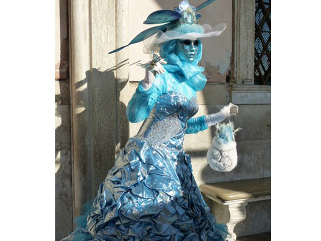 Karen-Henderson-carnival-costumes-venice