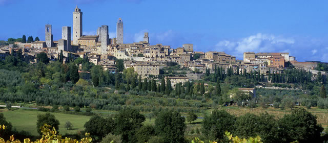 alchemys-daughter-mary-osborne-tells-story-medieval-girl-san-gimignano