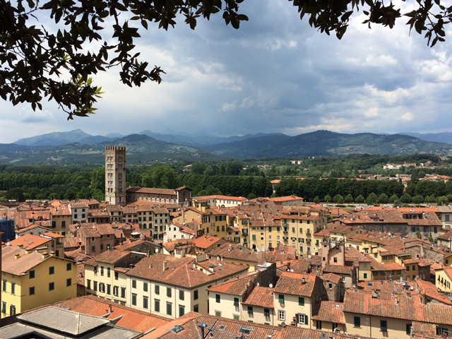 sleeping-man-luomo-addormentato-nella-garfagnana-mountains-lucca-leggenda