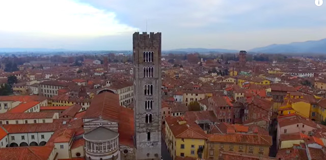 Lucca2016_StudentessaMatta1