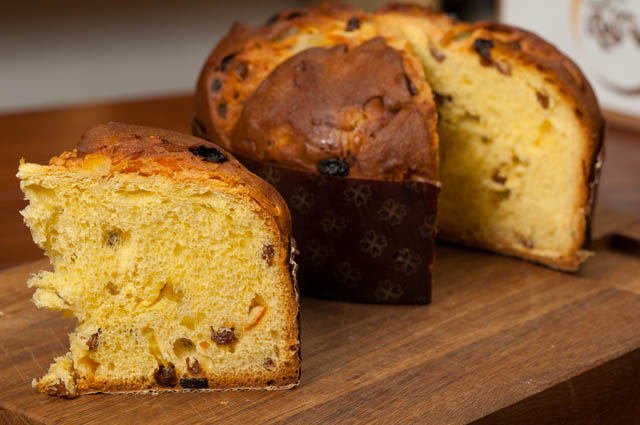 san-biagio-feb-3-tradizione-milanese-mangiare-panettone-avanzato-tradition-blessing-leftover-panettone