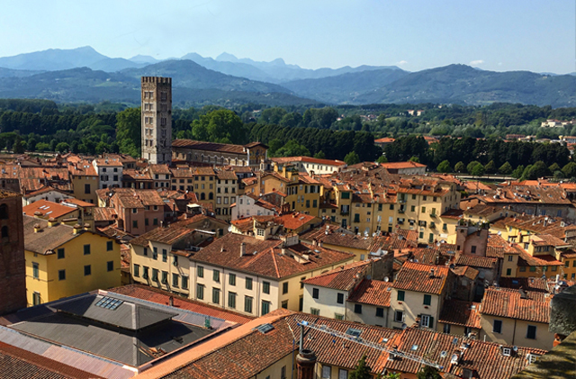 Lucca-Study-Italian-Program-Studentessa-Matta-Italy-Cultural-Immersion