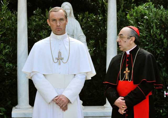 Oh, Mio Dio! Jude Law as the Young Pope!