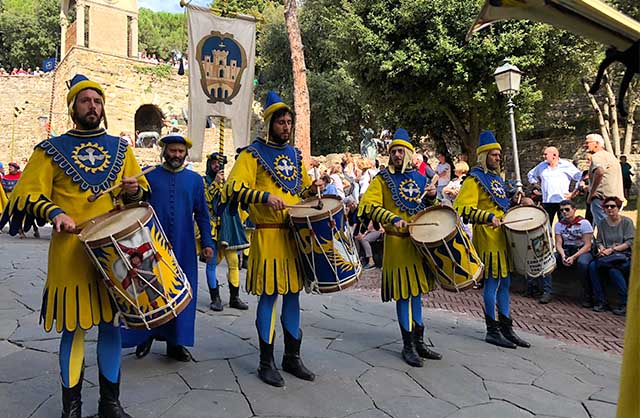 joust-arezzo-celebrate-like-italian-giostra-saracino-Festival-Learn-Italian-immersion-program