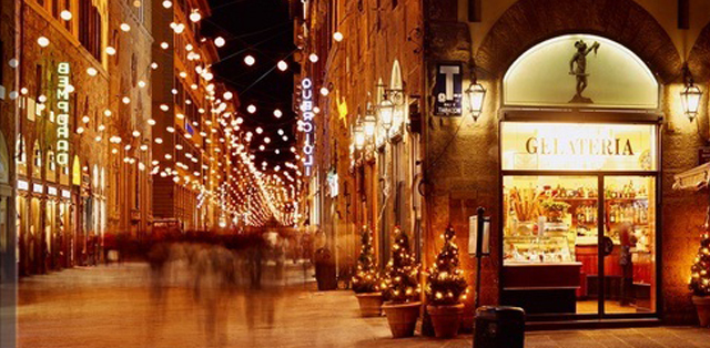 luci-firenze-natale-mercatino-santa-croce-foto