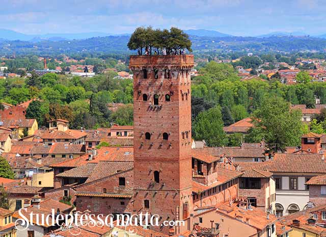 guinigi-tower-lucca-tree-top-adventures-legends-garfagnana-mountains-medieval-lucchese-history